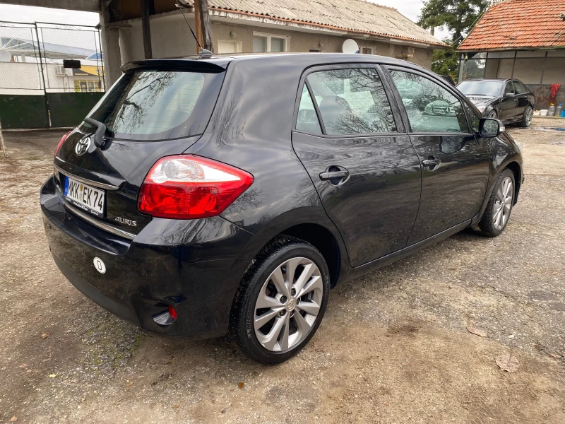 Toyota Auris 1.6 Executive  АВТОМАТИК , снимка 6 - Автомобили и джипове - 52866811
