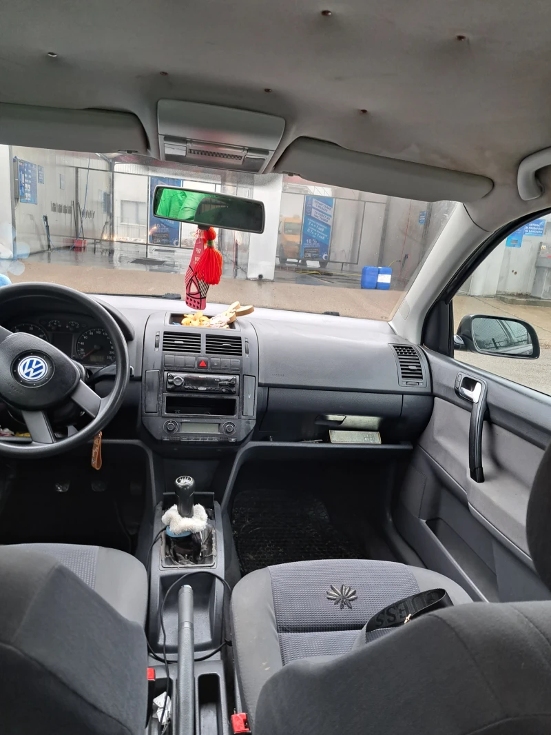 VW Polo, снимка 6 - Автомобили и джипове - 53263859