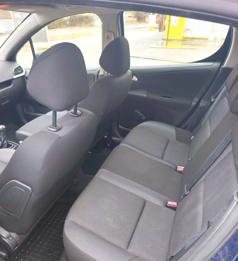 Peugeot 207 2010г., снимка 11 - Автомобили и джипове - 53348381
