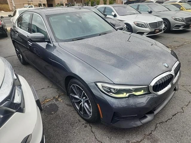 BMW 330 СЛЕДЕНЕ НА ЛЕНТИ/ПОДГРЕВ/ПАНОРАМА/КАМЕРИ/KEYLESS/, снимка 1 - Автомобили и джипове - 48786503