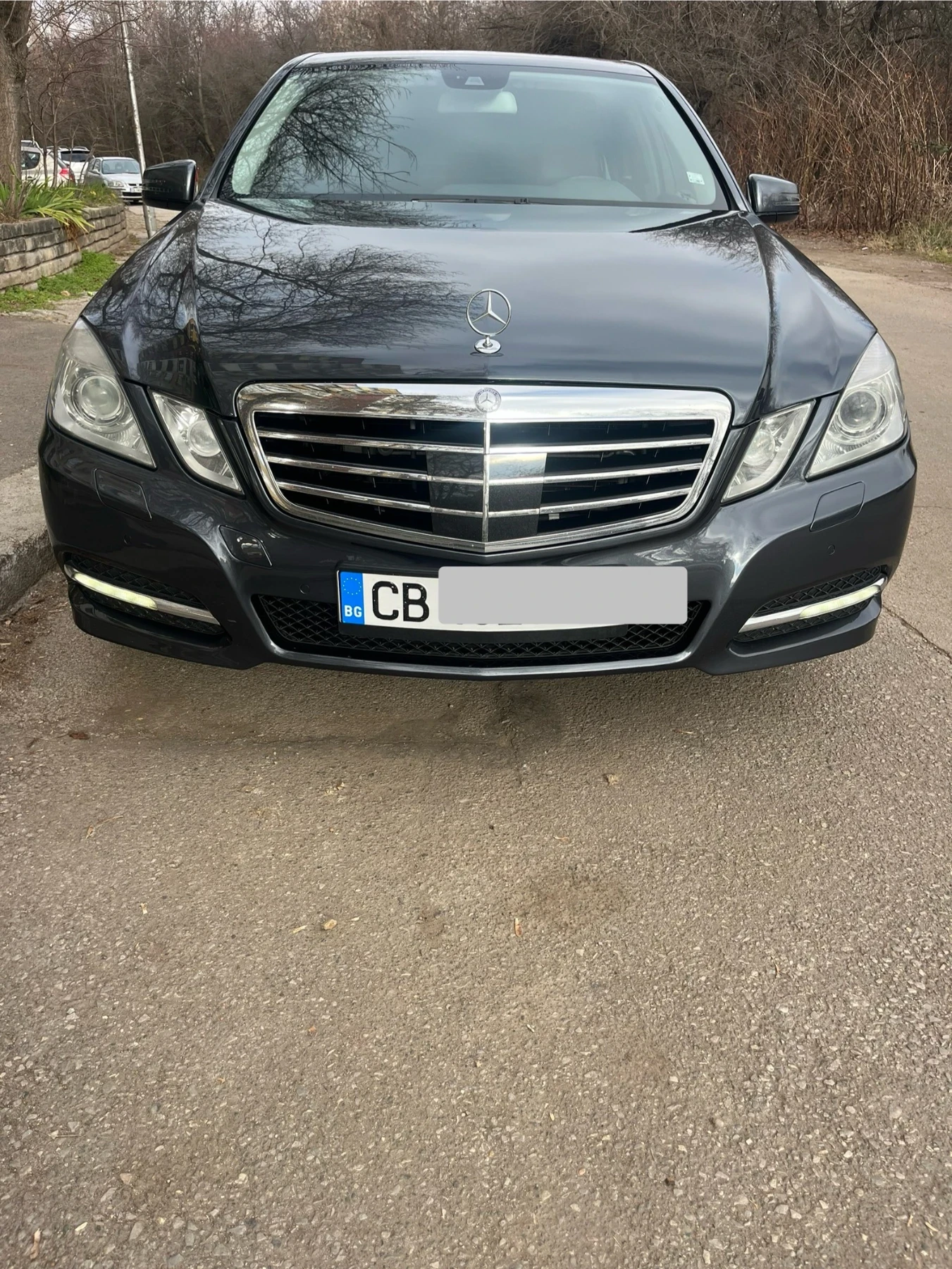 Mercedes-Benz E 350 Седан, снимка 1
