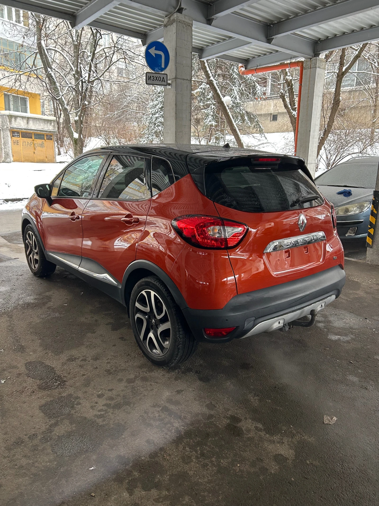 Renault Captur 0.900 i 90 кс - изображение 3
