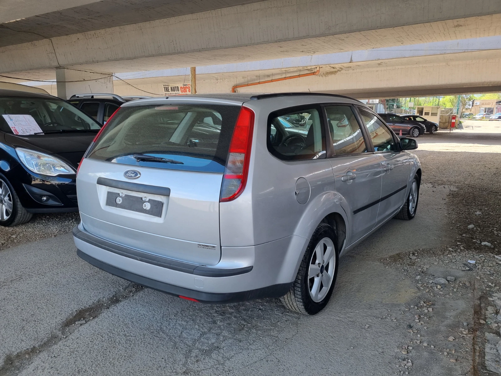 Ford Focus 1.6i - изображение 6