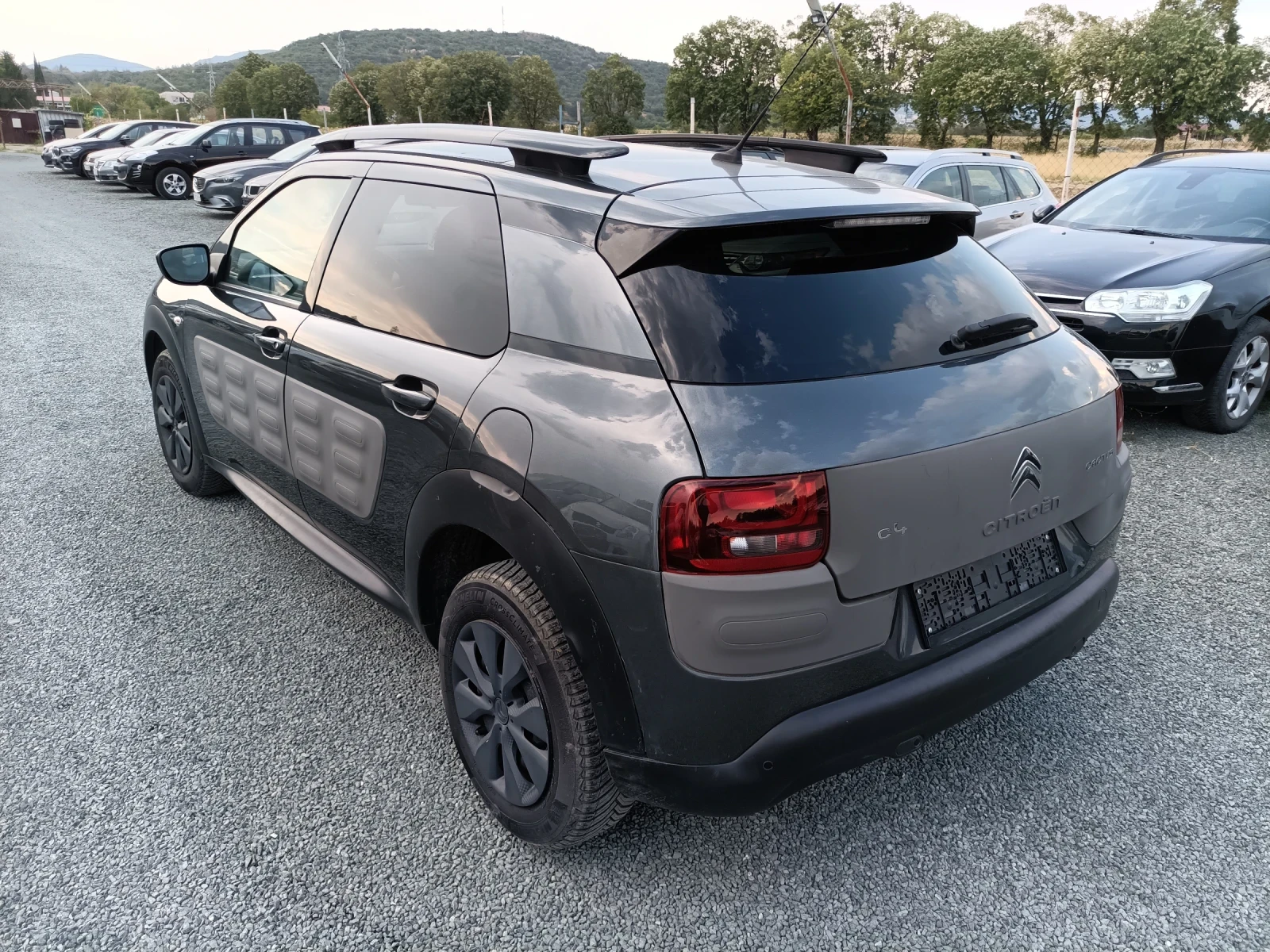 Citroen C4 Cactus 1.6HDI - изображение 7