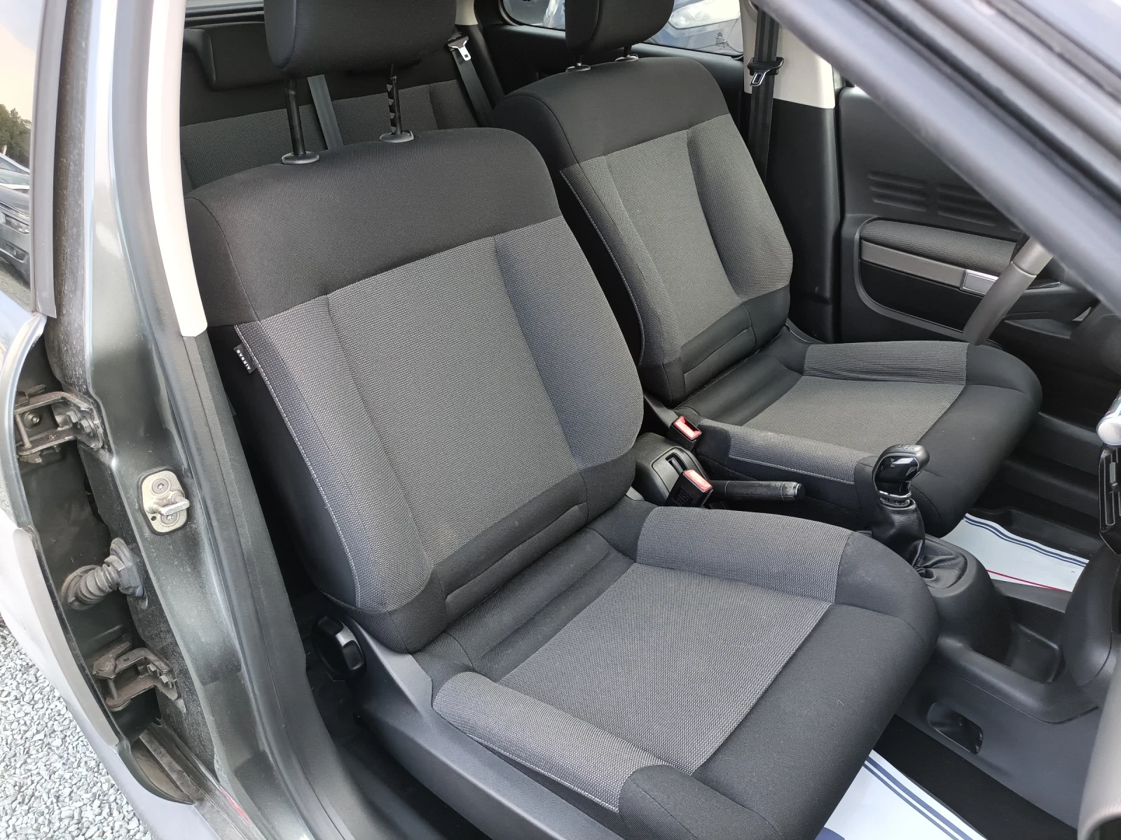 Citroen C4 Cactus 1.6HDI - изображение 9