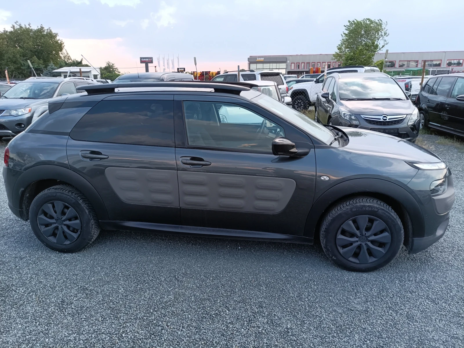 Citroen C4 Cactus 1.6HDI - изображение 4