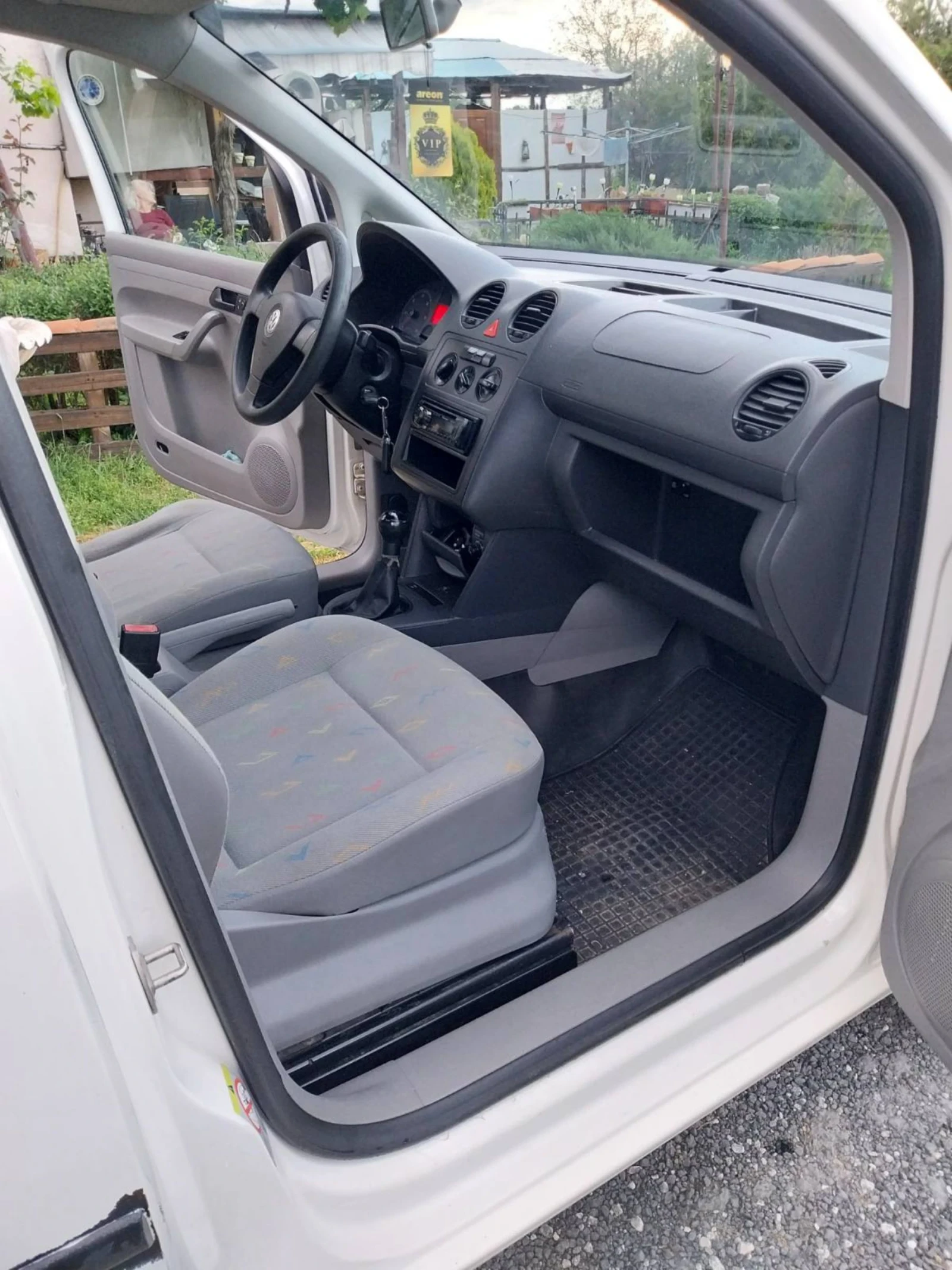 VW Caddy 2.0 SDI - изображение 8