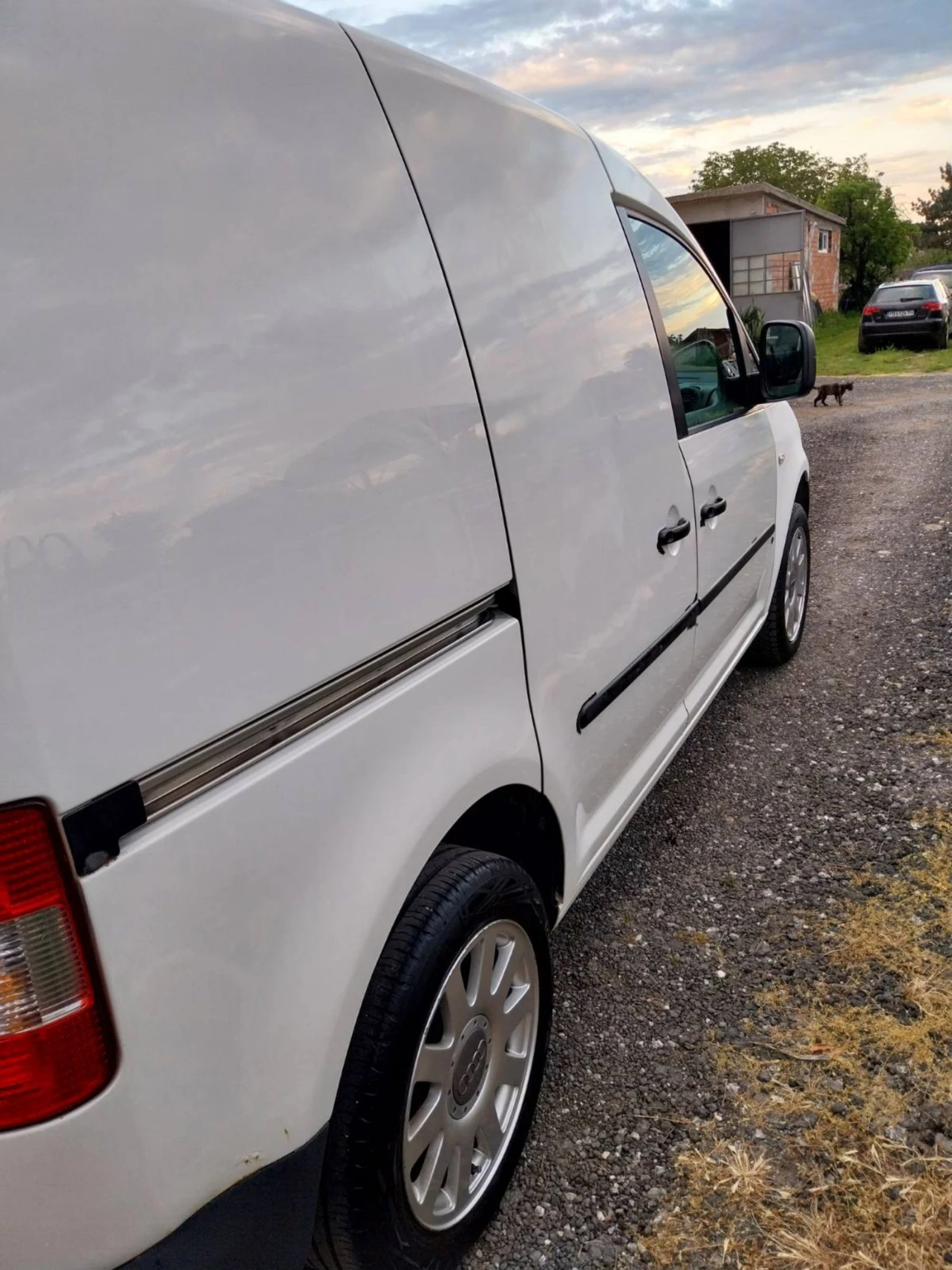 VW Caddy 2.0 SDI - изображение 3