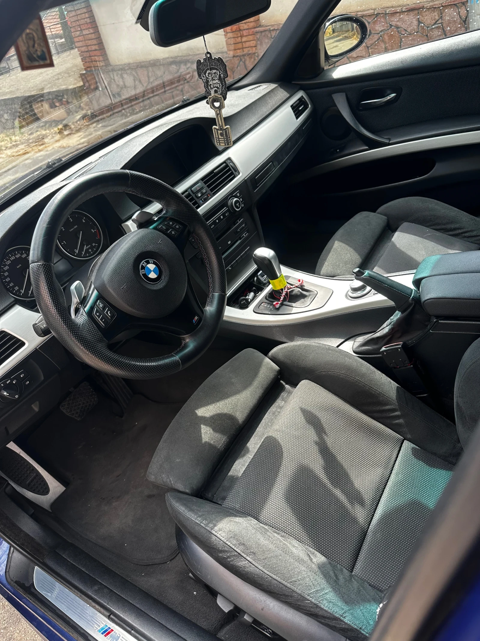BMW 335  - изображение 7
