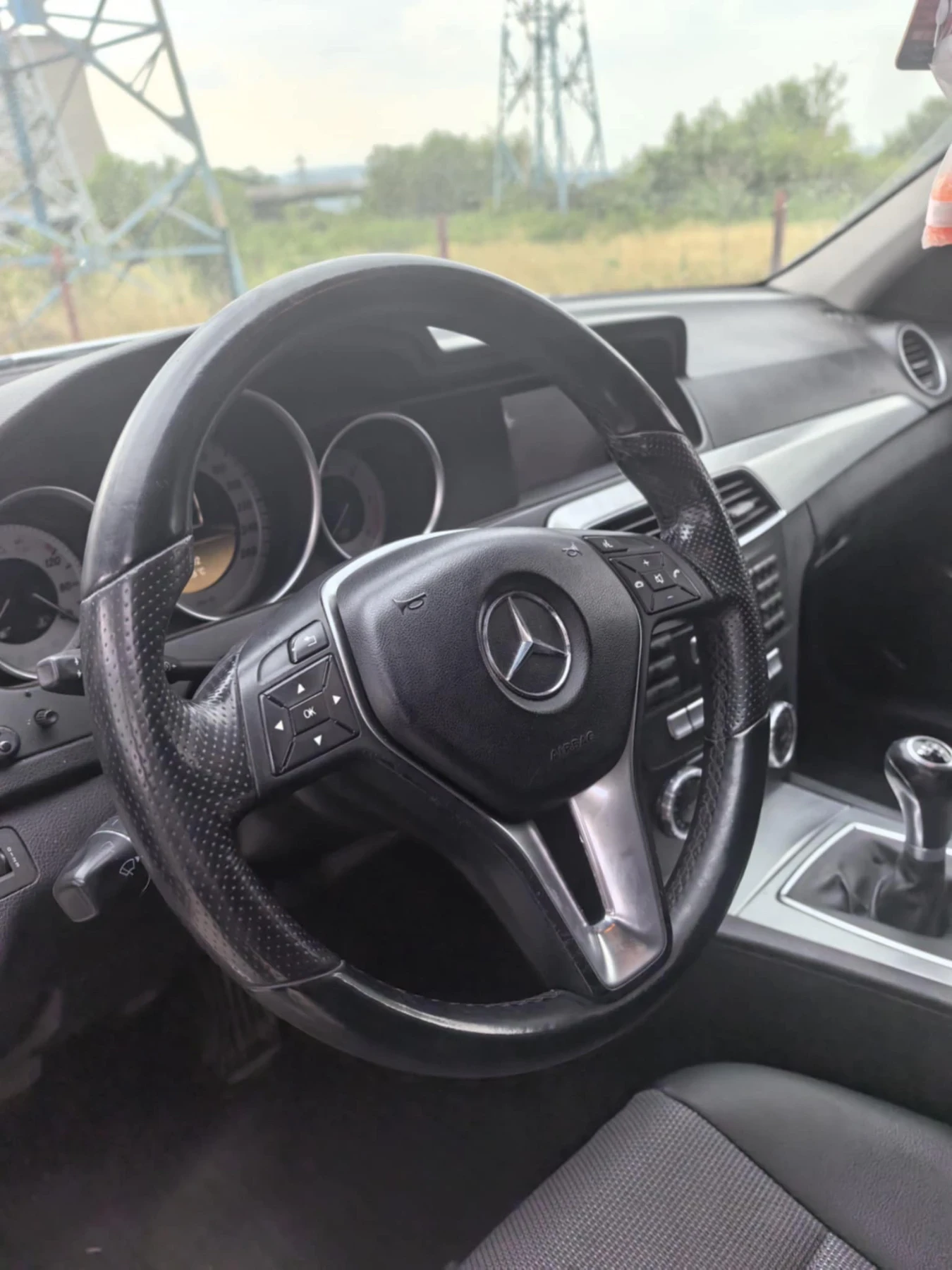 Mercedes-Benz C 180  - изображение 7