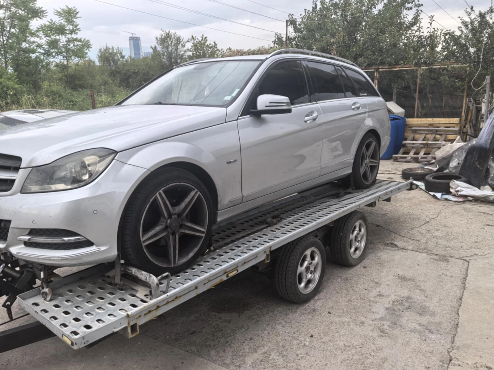 Mercedes-Benz C 180  - изображение 9
