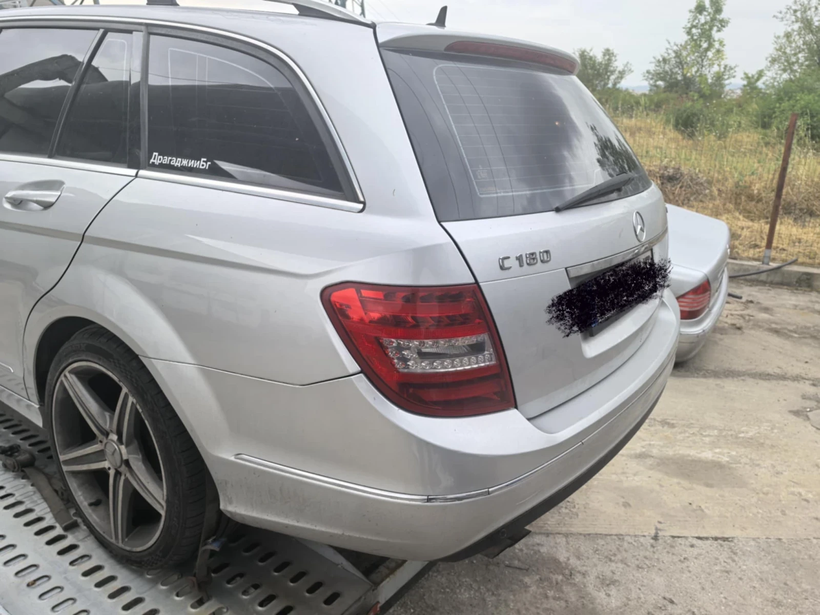 Mercedes-Benz C 180  - изображение 2