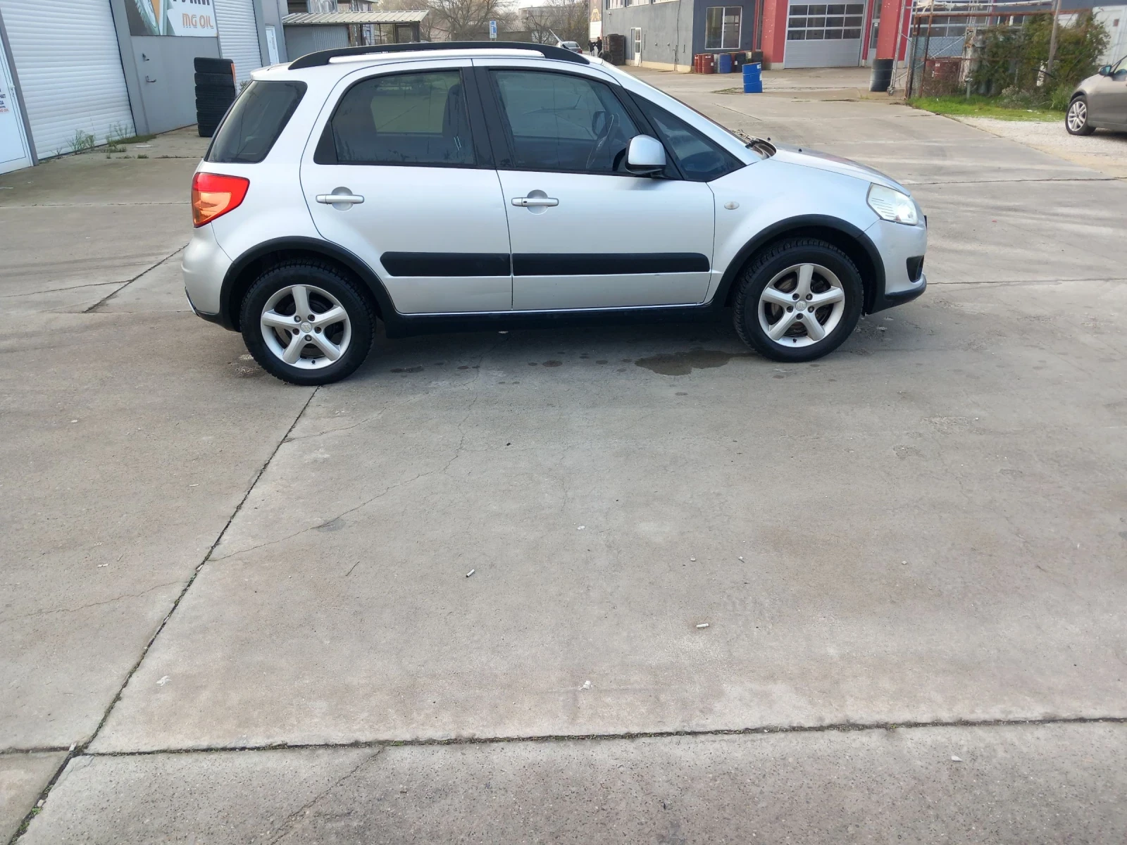Suzuki SX4 1.6.   Gaz    44 | Mobile.bg   7