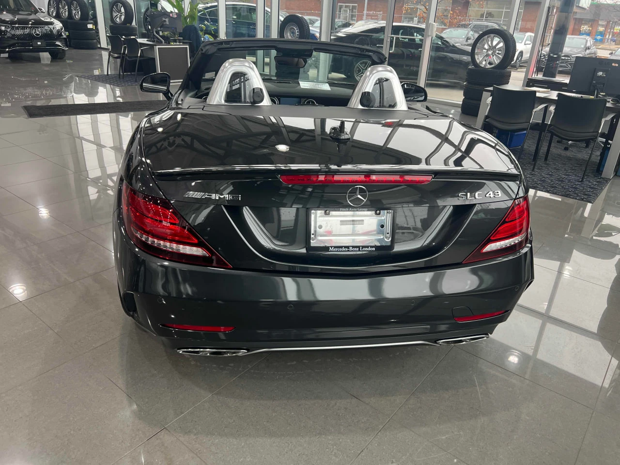 Mercedes-Benz SLC CARFAX* АВТОФИНАНСИРАНЕ БЕЗ ПЪРВОНАЧАЛНА ВНОСКА - изображение 4