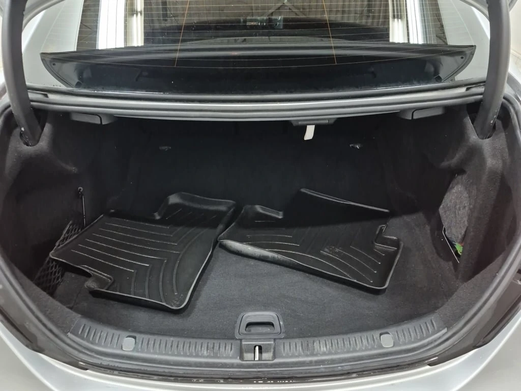 Mercedes-Benz E 350 * CARFAX * ��� ������������ ������ | Mobile.bg � ����������� 14