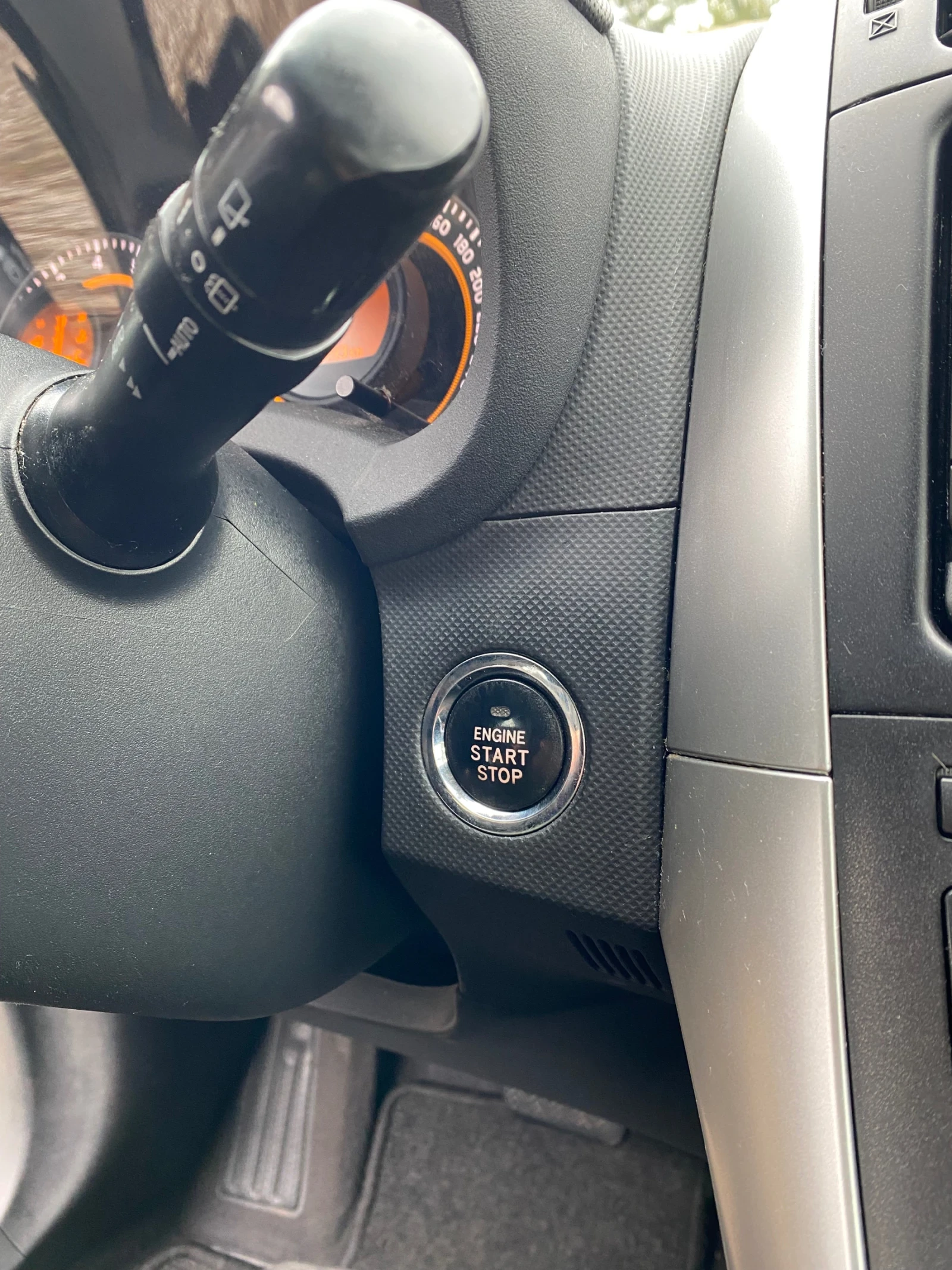 Toyota Auris 1.6 Executive  ���������  | Mobile.bg � ����������� 12