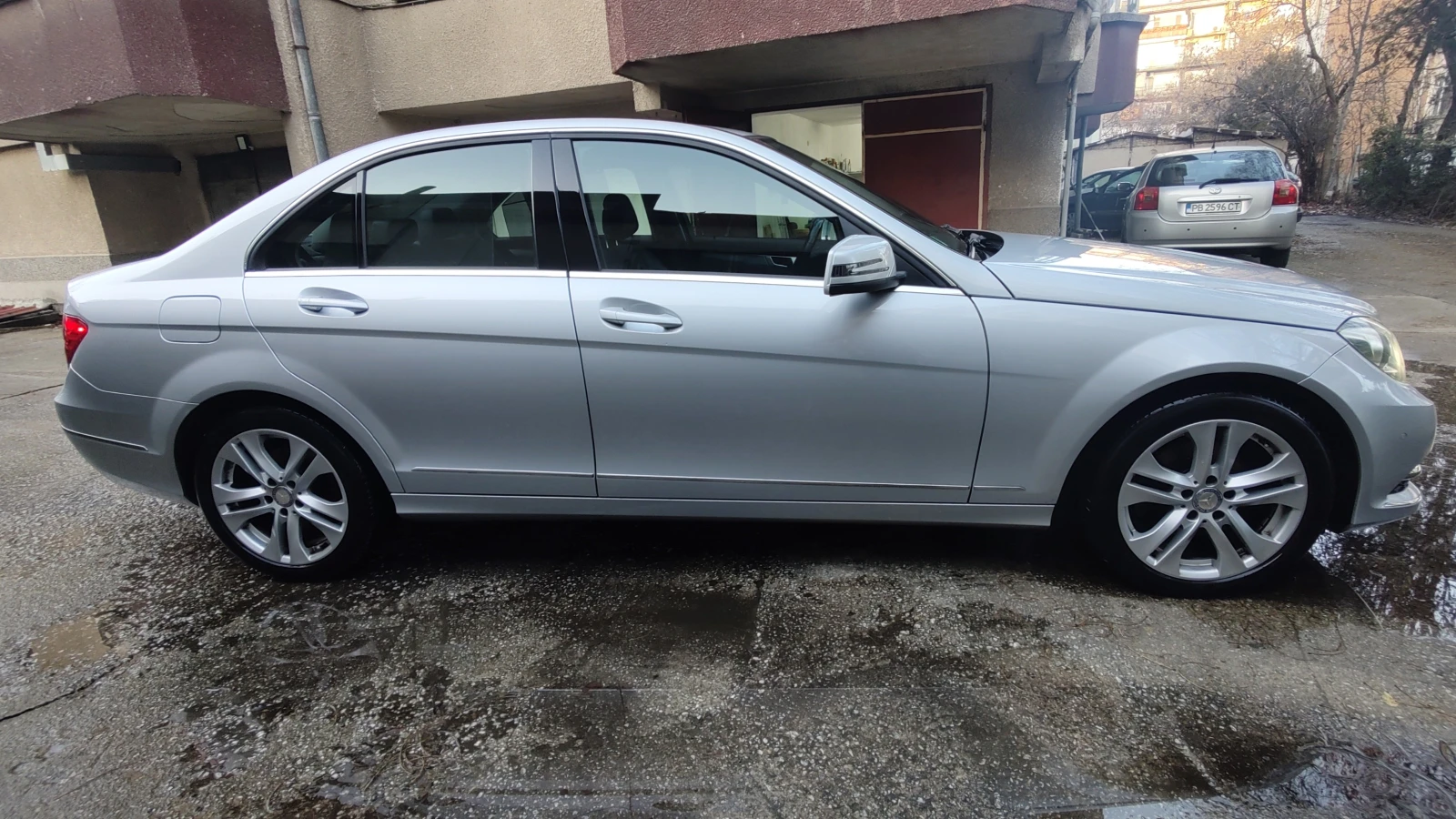 Mercedes-Benz C 200 1.8 TURBO - изображение 6