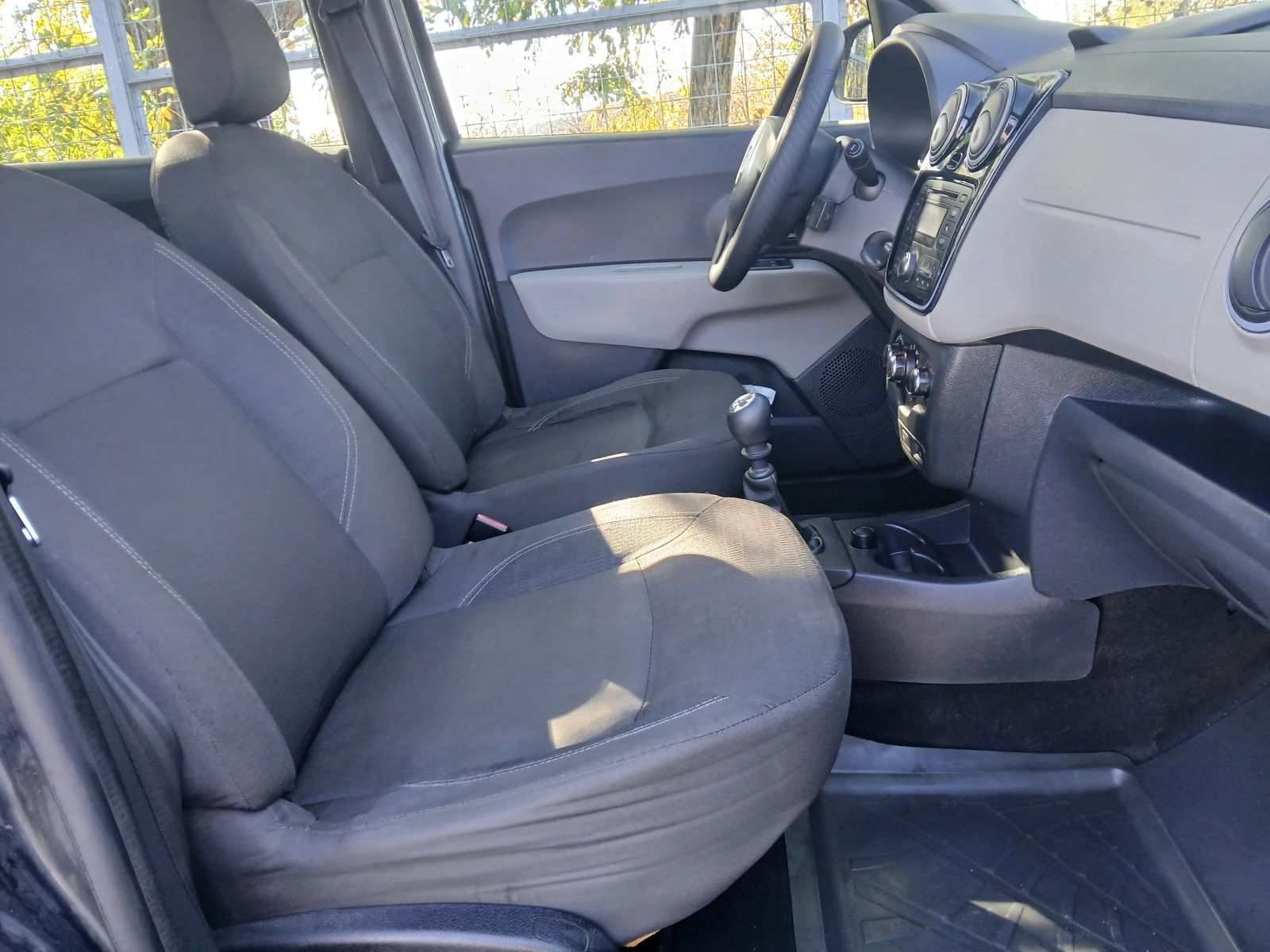 Dacia Lodgy  - изображение 5