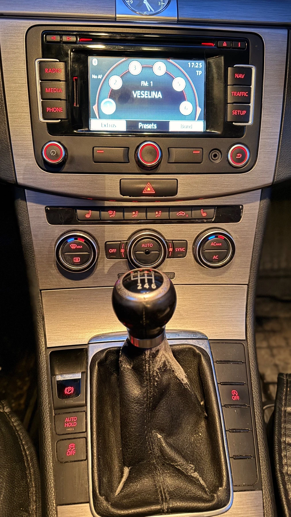 VW Passat 2.0 | Mobile.bg � ����������� 12