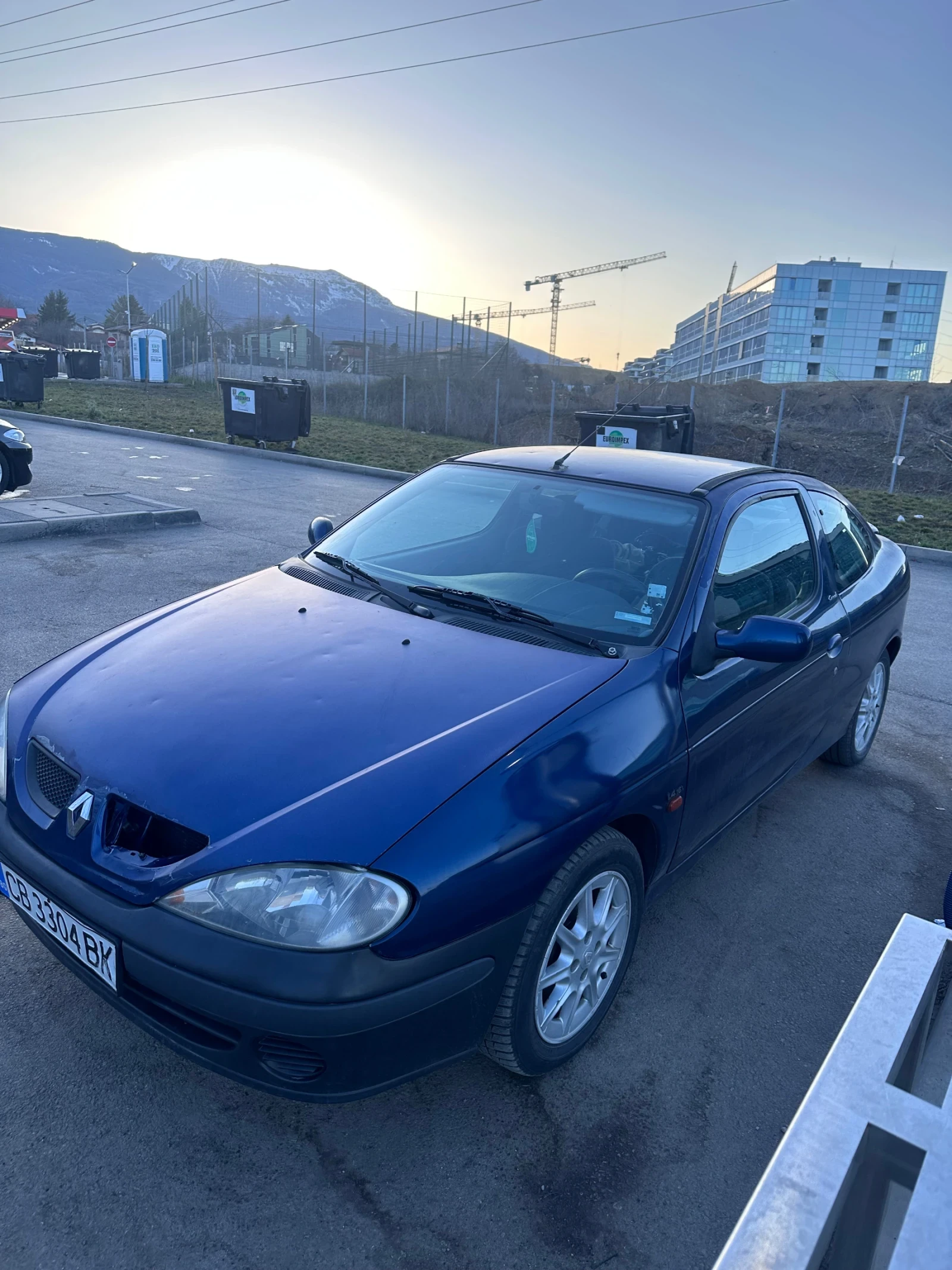 Renault Megane Coach 