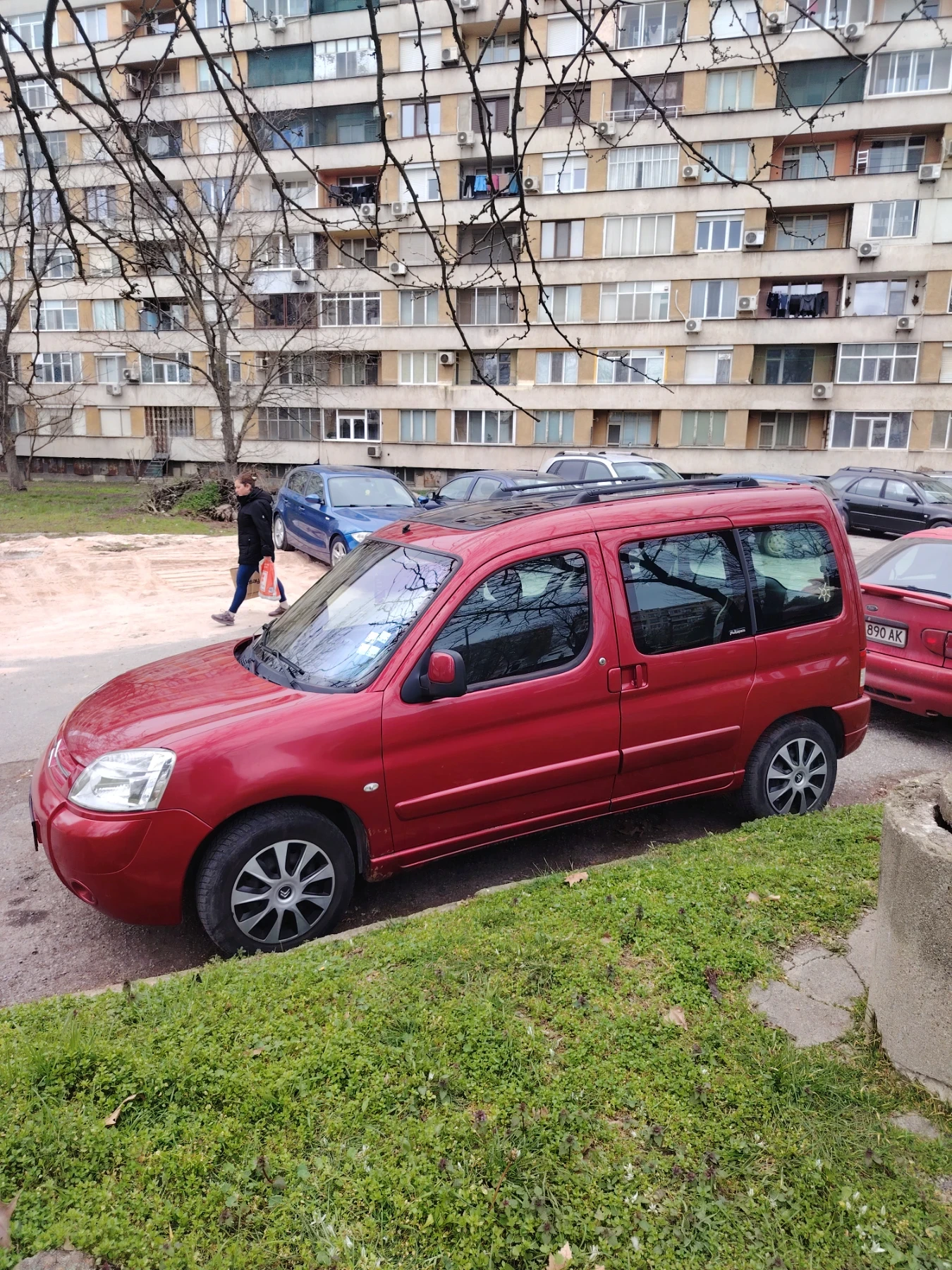 Citroen Berlingo, снимка 2 - Автомобили и джипове - 53895640