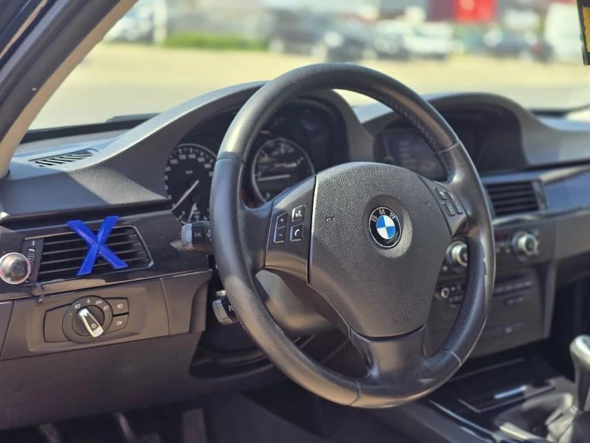 BMW 320, снимка 7 - Автомобили и джипове - 54045508