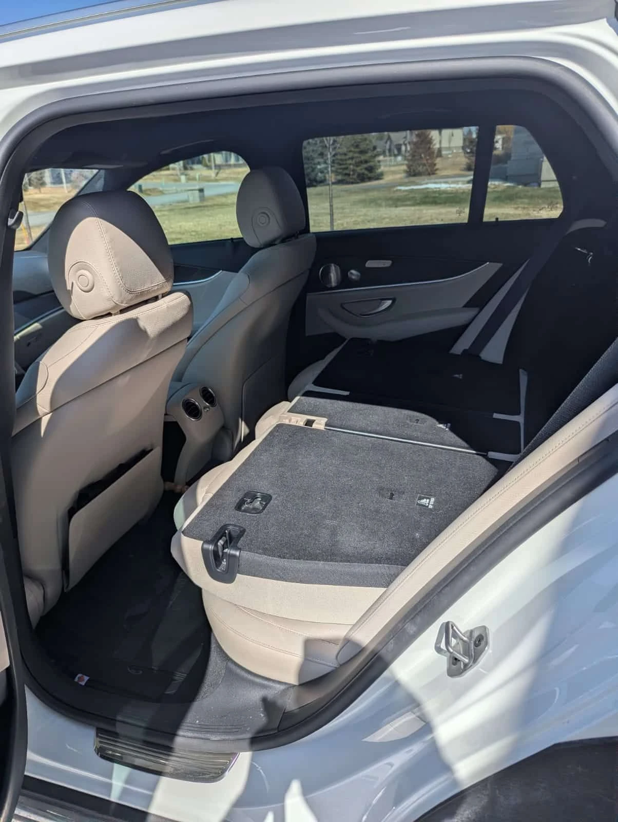 Mercedes-Benz E 450 * CARFAX * BURMESTER * DISTRONIC * ����� | Mobile.bg � ����������� 7