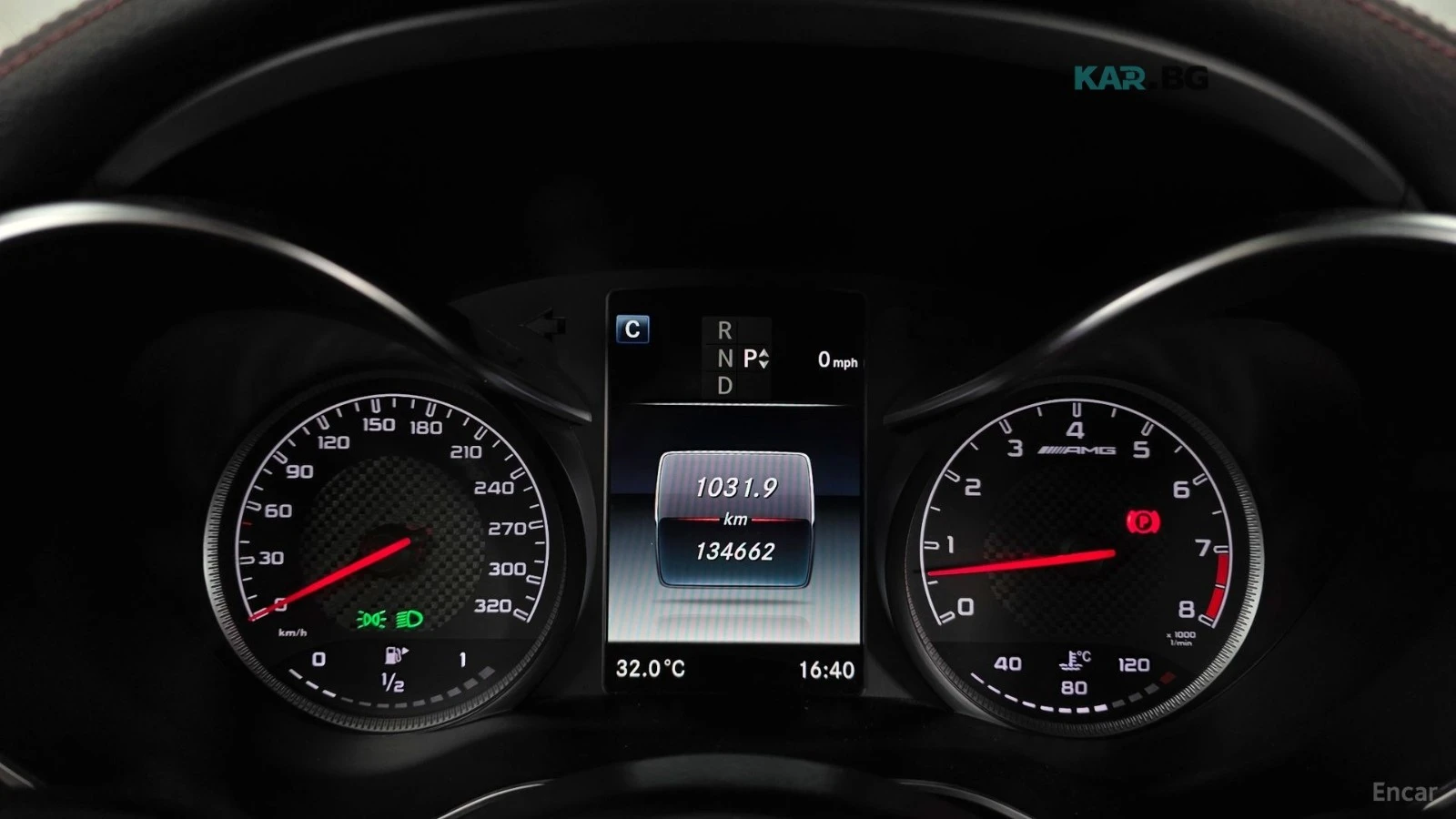 Mercedes-Benz C 63 AMG * COUPE* CARBON* BURMESTER* ПОДГРЕВ* ПАНОРАМА* 360, снимка 8 - Автомобили и джипове - 54924035