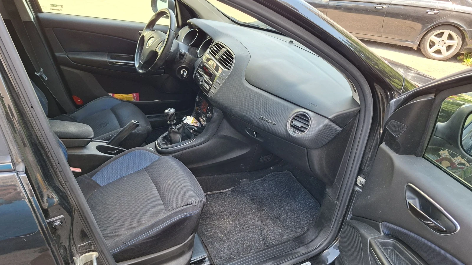 Fiat Bravo 1.4 ТУРБО НОВ ВНОС, снимка 15 - Автомобили и джипове - 54924873