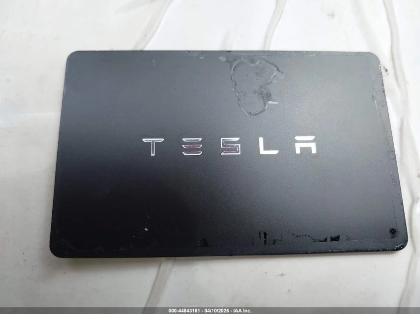 Tesla Model Y Performance 2024 AWD | Dual Motor, снимка 12 - Автомобили и джипове - 54931301