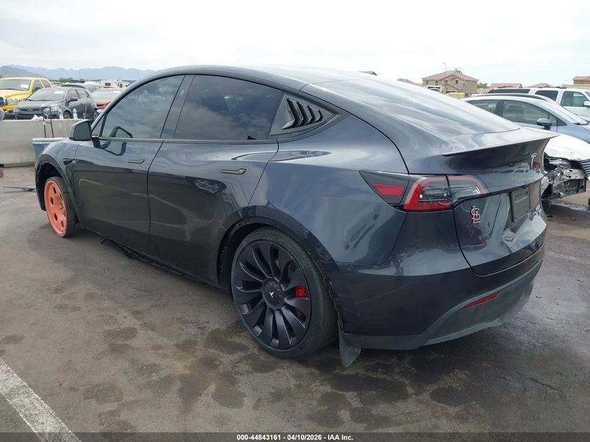 Tesla Model Y Performance 2024 AWD | Dual Motor, снимка 5 - Автомобили и джипове - 54931301