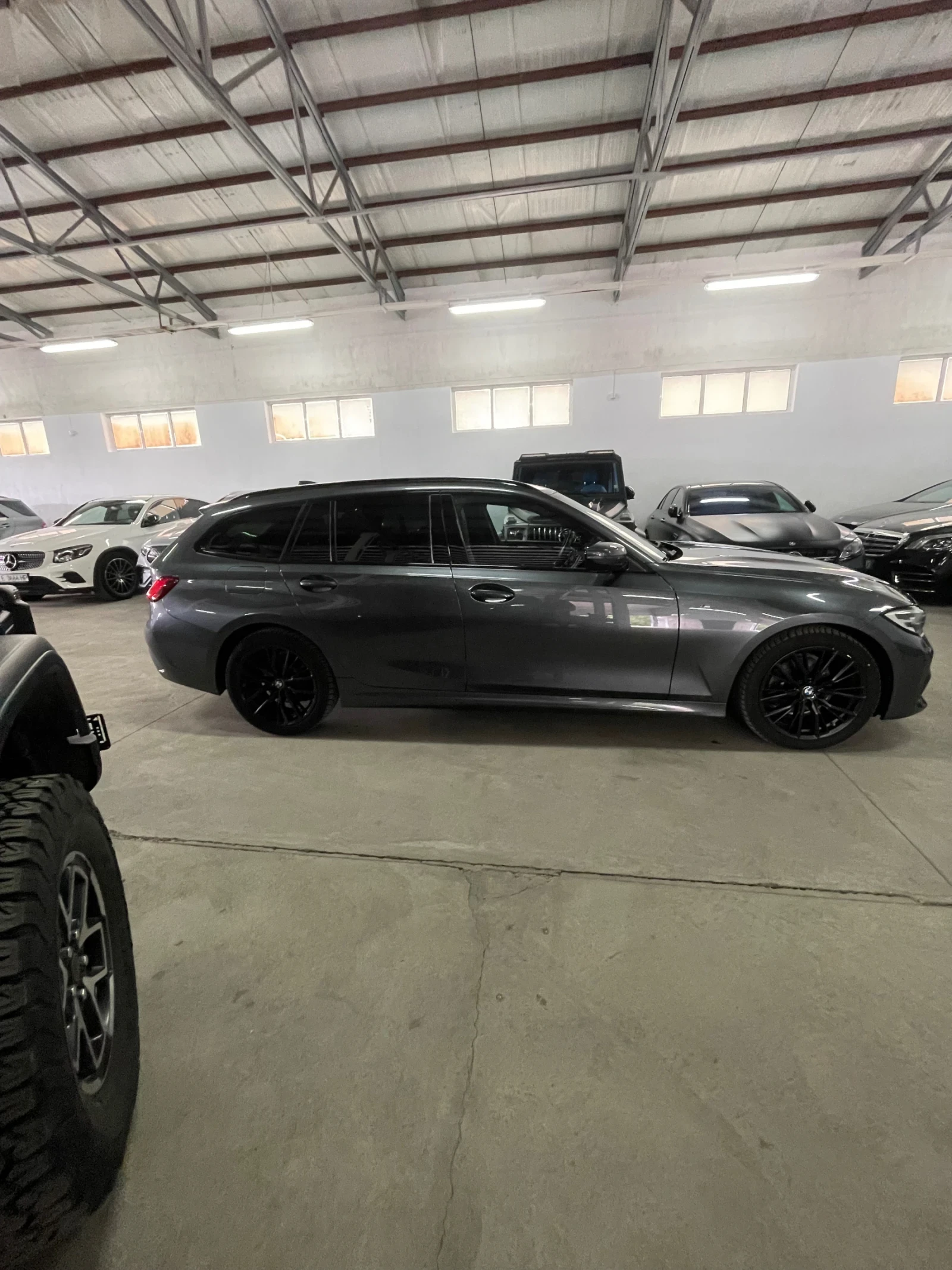 BMW 320 XD/Mpak/камера/КАТО НОВА/!!!, снимка 8 - Автомобили и джипове - 54981391