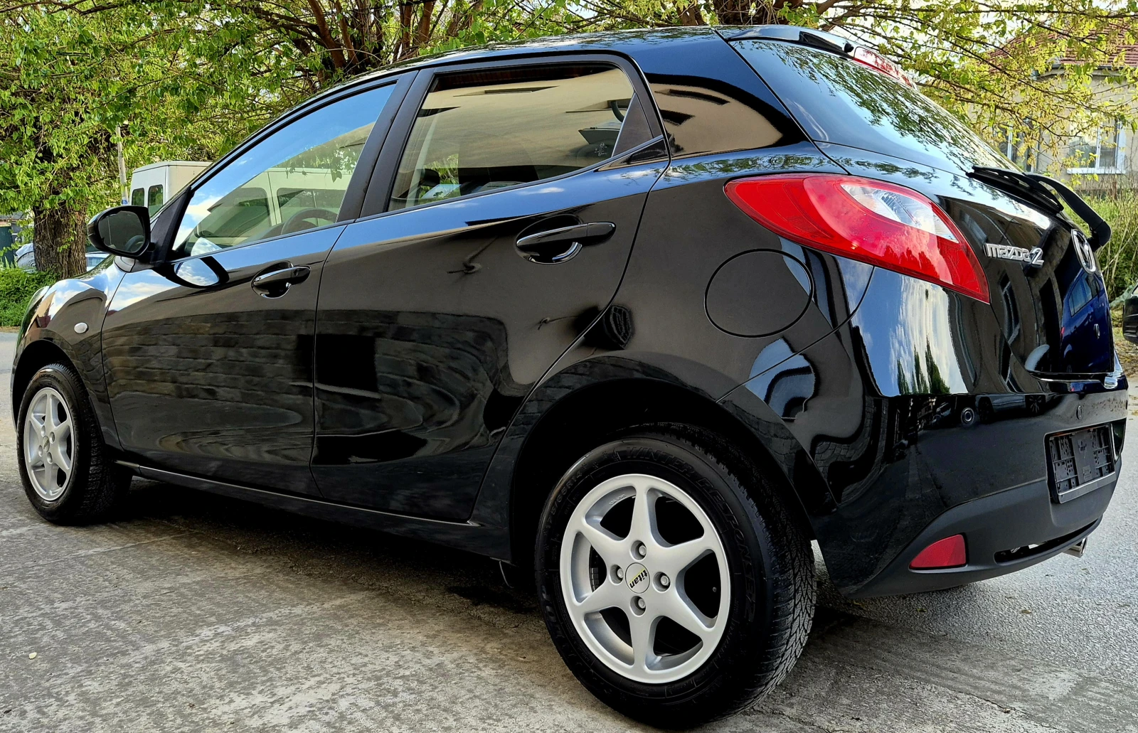 Toyota Yaris 1.3i-верига-нов-japan, снимка 9 - Автомобили и джипове - 54993804