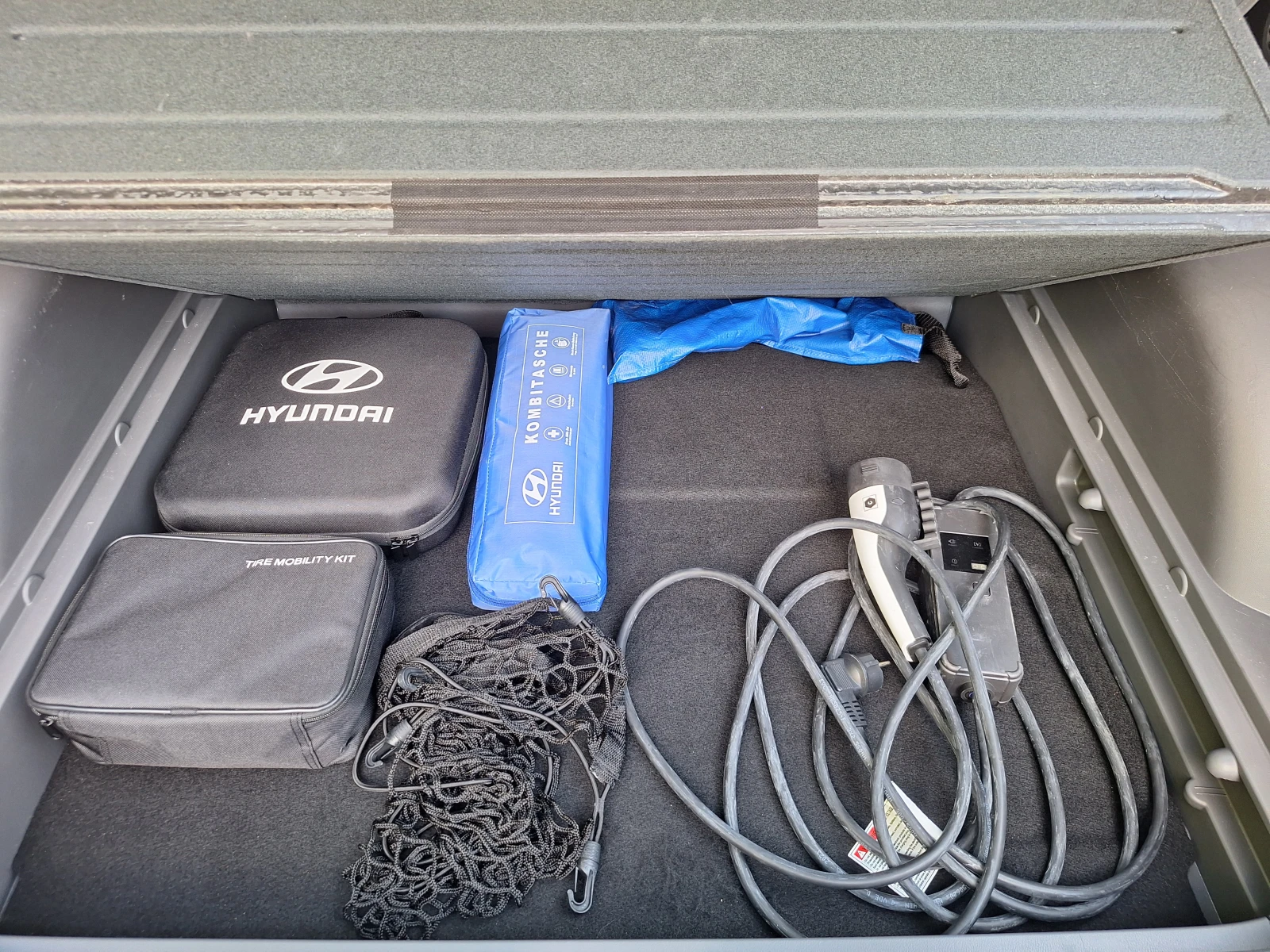 Hyundai Ioniq 5 77, 4 kWh, Long Range, Заверена БГ Гаранция, , снимка 16 - Автомобили и джипове - 55615843