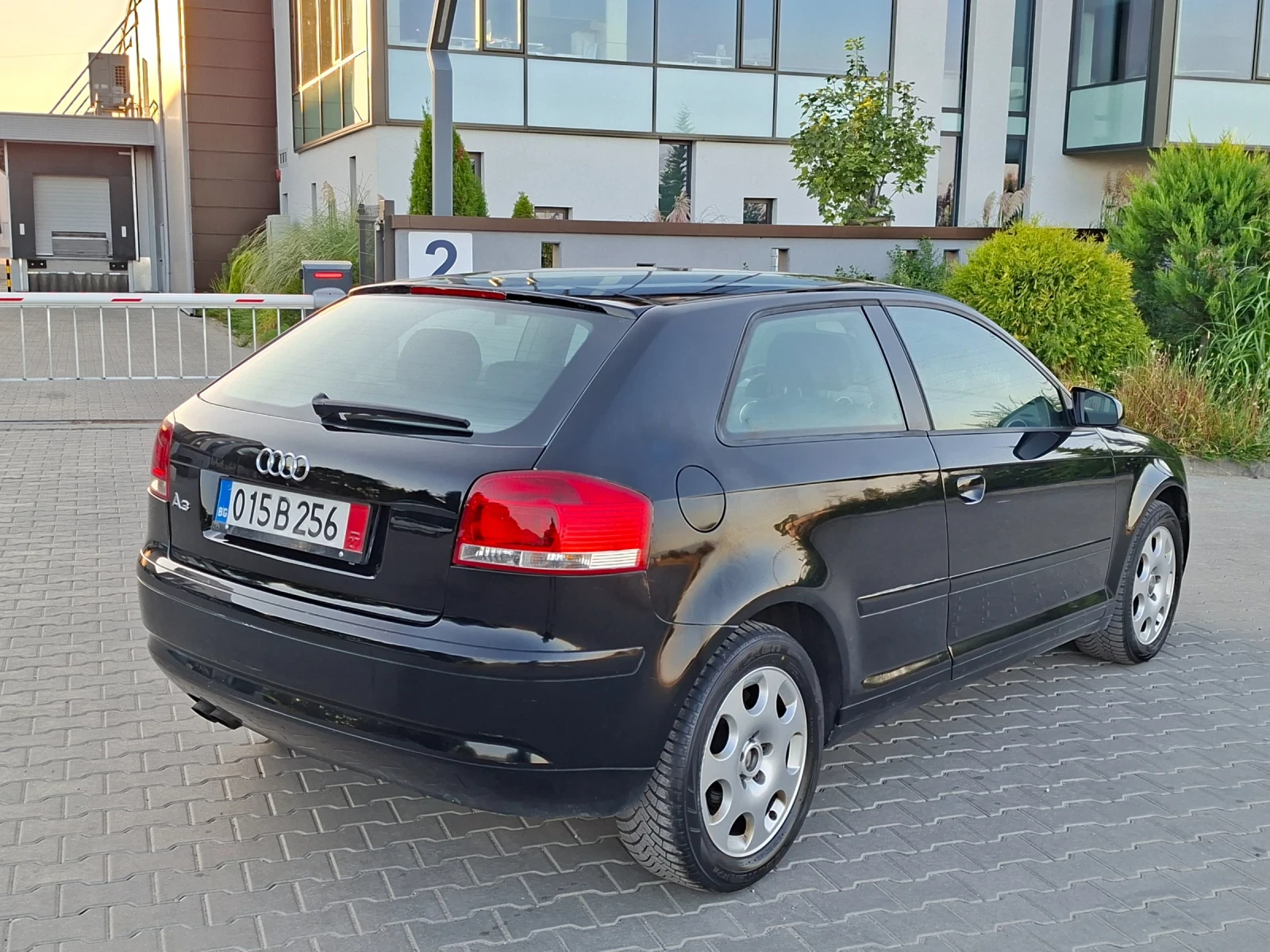 Audi A3 1.9TDI* (105кс)* KLIMATRONIK* НОВ ВНОС* , снимка 13 - Автомобили и джипове - 56011742