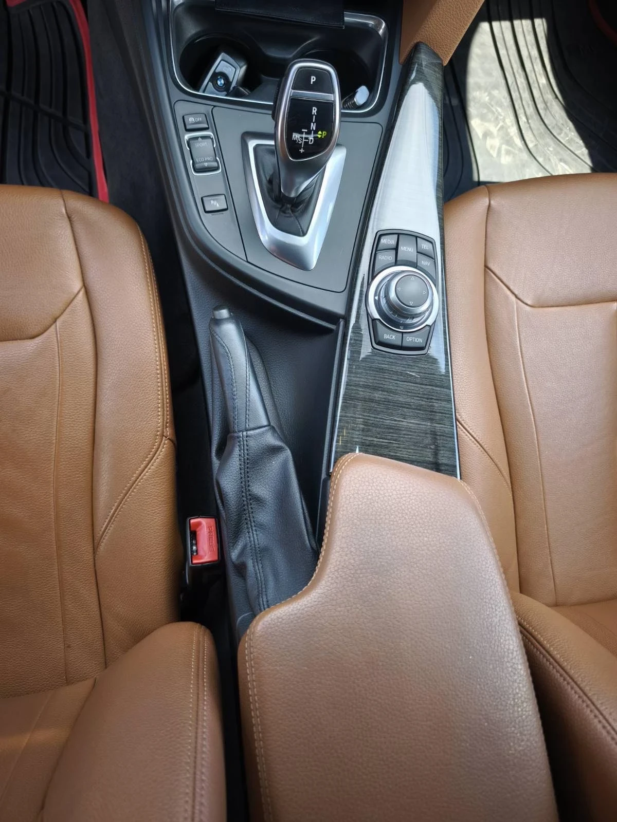BMW 328 i, снимка 14 - Автомобили и джипове - 56275507