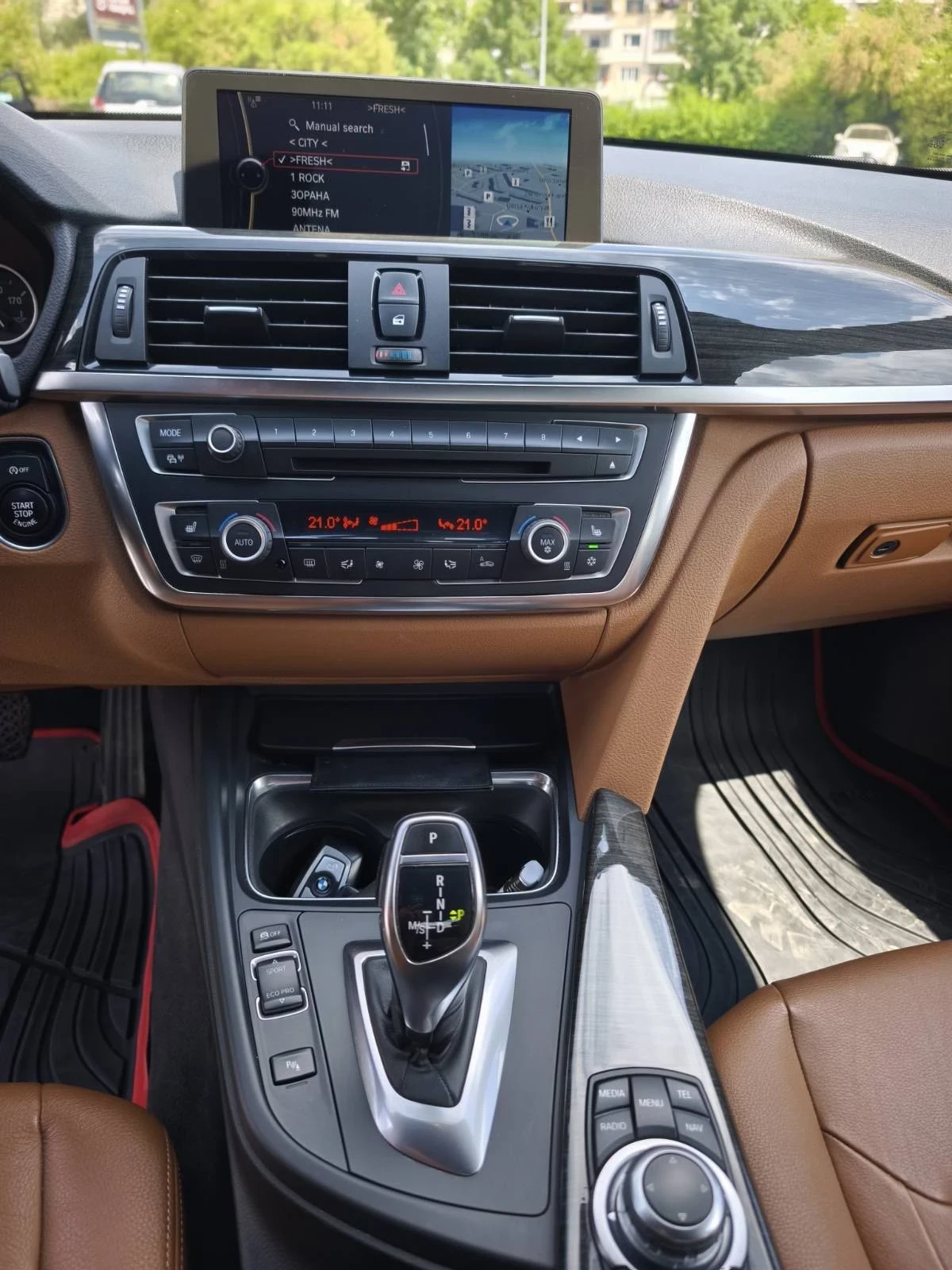 BMW 328 i, снимка 13 - Автомобили и джипове - 56275507