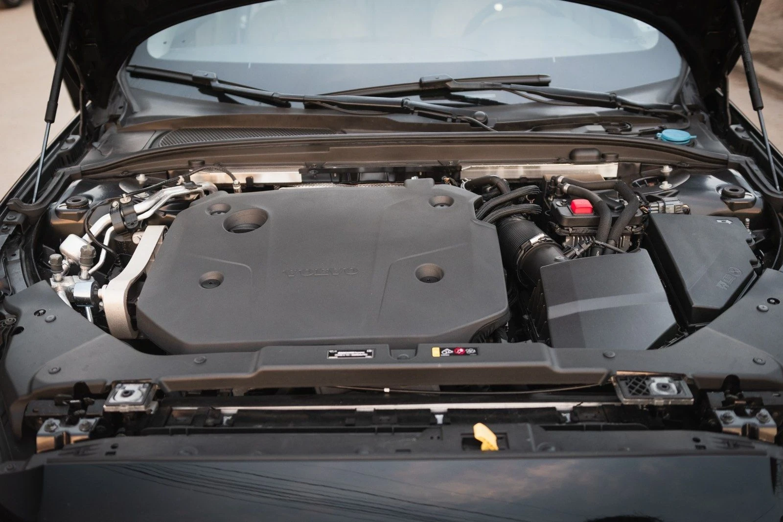 Volvo V60, снимка 5 - Автомобили и джипове - 56494591