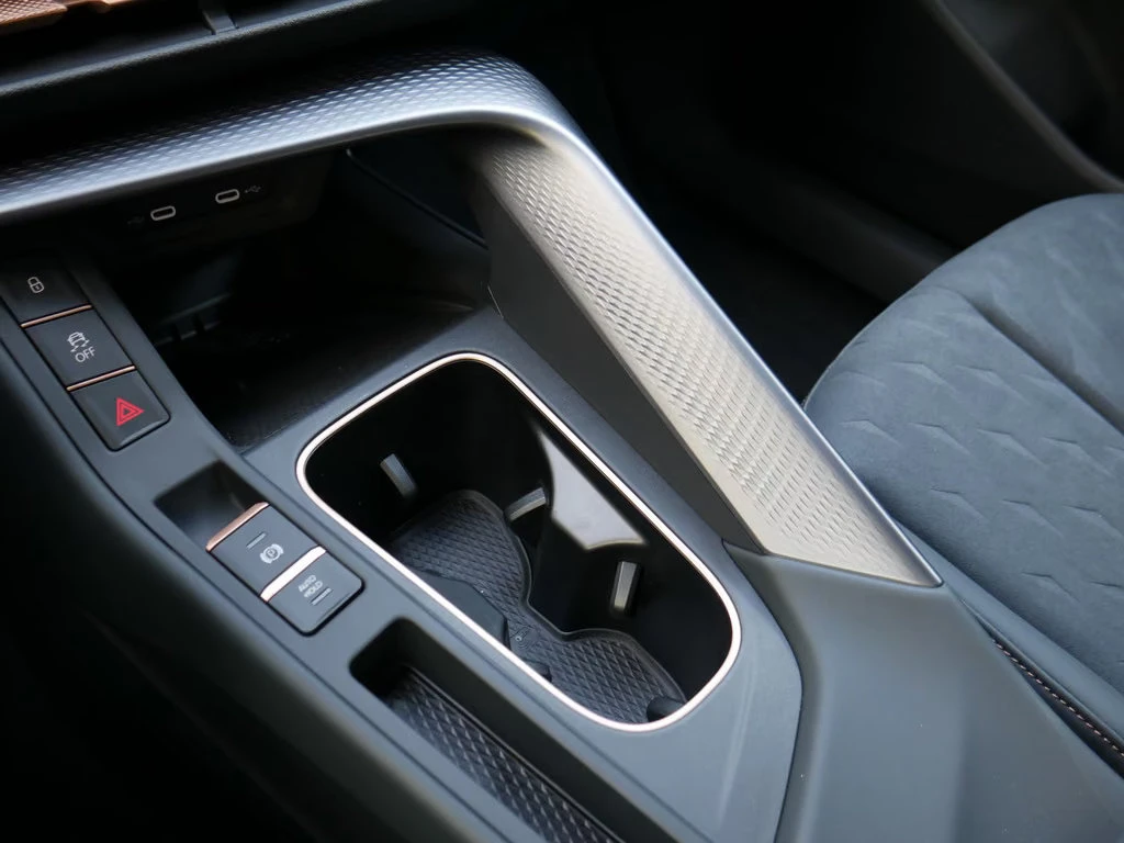 Cupra Terramar 2.0TSI/265HP/SENNHEISER/PANO/360/MEMO/HUD/713q | Mobile.bg � ����������� 9