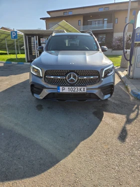 Mercedes-Benz GLB 200, снимка 2