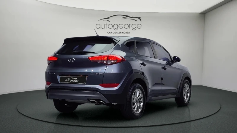 Hyundai Tucson 2.0 2WD MODERN autogeorge.com, снимка 2 - Автомобили и джипове - 51903235