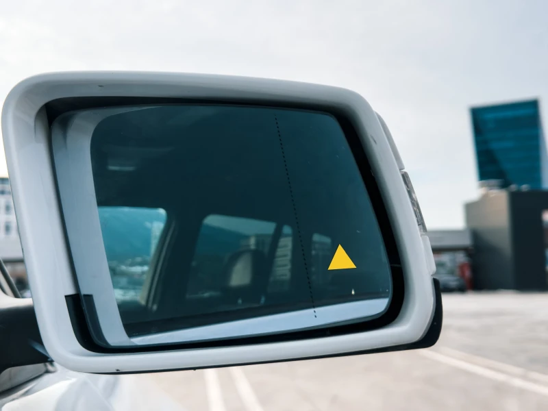 Mercedes-Benz GLK 220CDI 4-MATIC, снимка 17 - Автомобили и джипове - 52929985