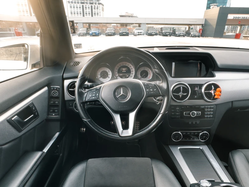 Mercedes-Benz GLK 220CDI 4-MATIC, снимка 9 - Автомобили и джипове - 52929985