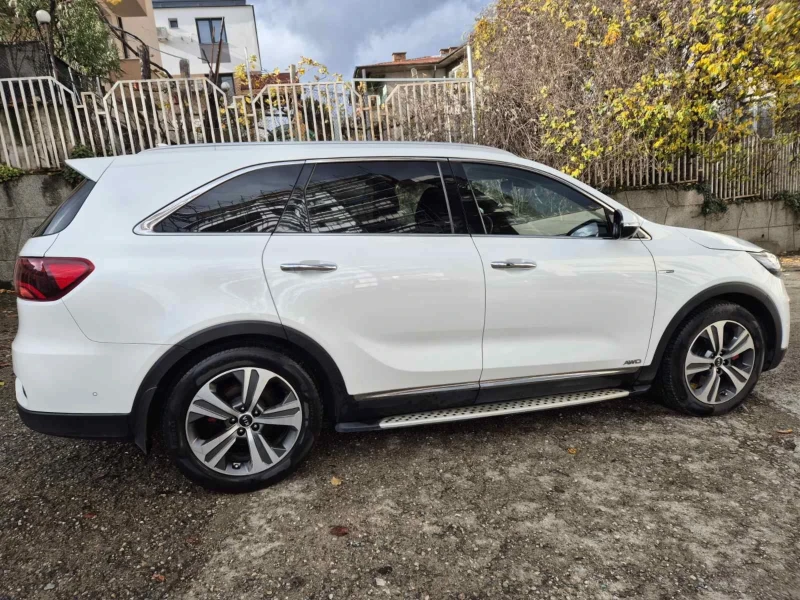 Kia Sorento GT, снимка 5 - Автомобили и джипове - 53024929