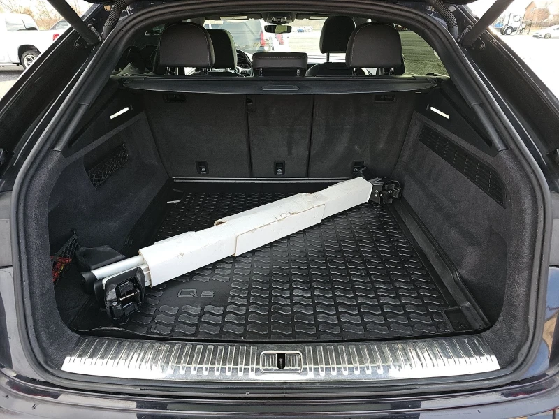 Audi Q8 PREMIUM 55 TFSI QUATTRO , снимка 16 - Автомобили и джипове - 53095494