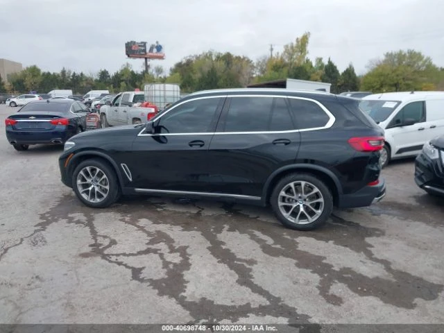 BMW X5 XDRIVE40I, Налична сервизна, минимална щета!, снимка 4 - Автомобили и джипове - 48726336