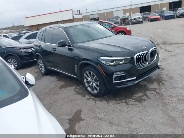 BMW X5 XDRIVE40I, Налична сервизна, минимална щета!, снимка 1 - Автомобили и джипове - 48726336