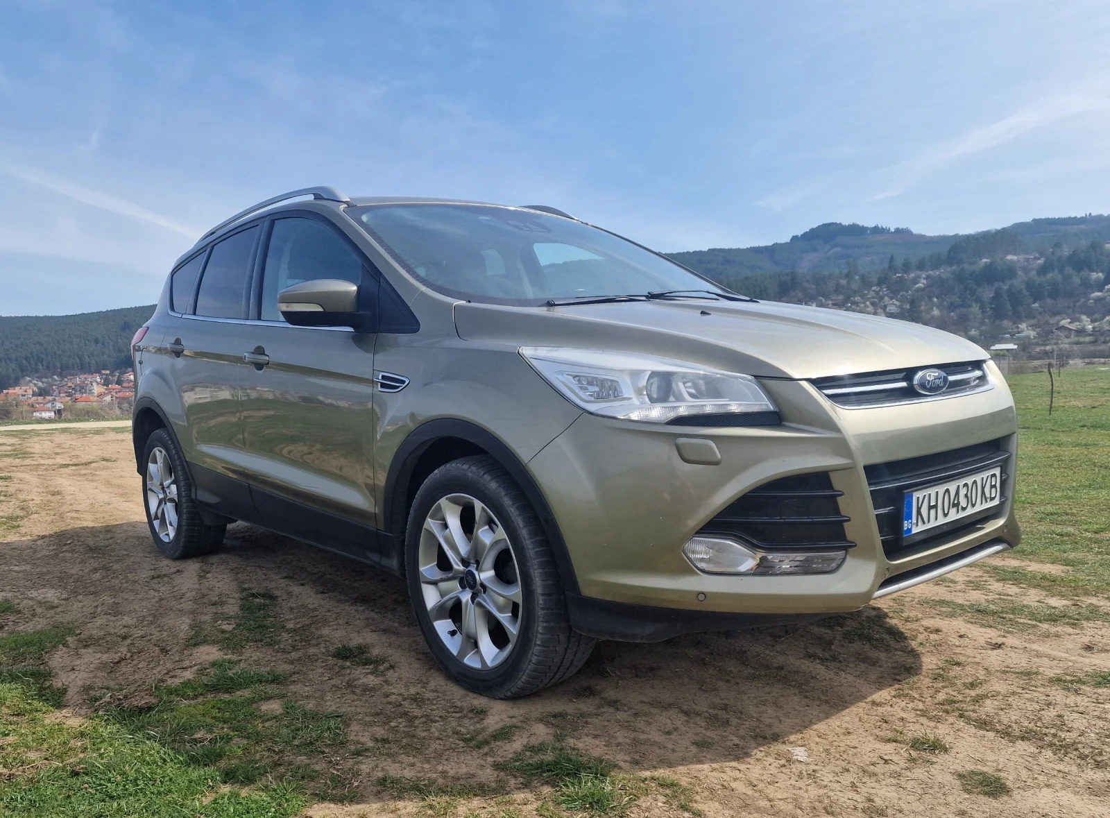 Ford Kuga 2  - изображение 10