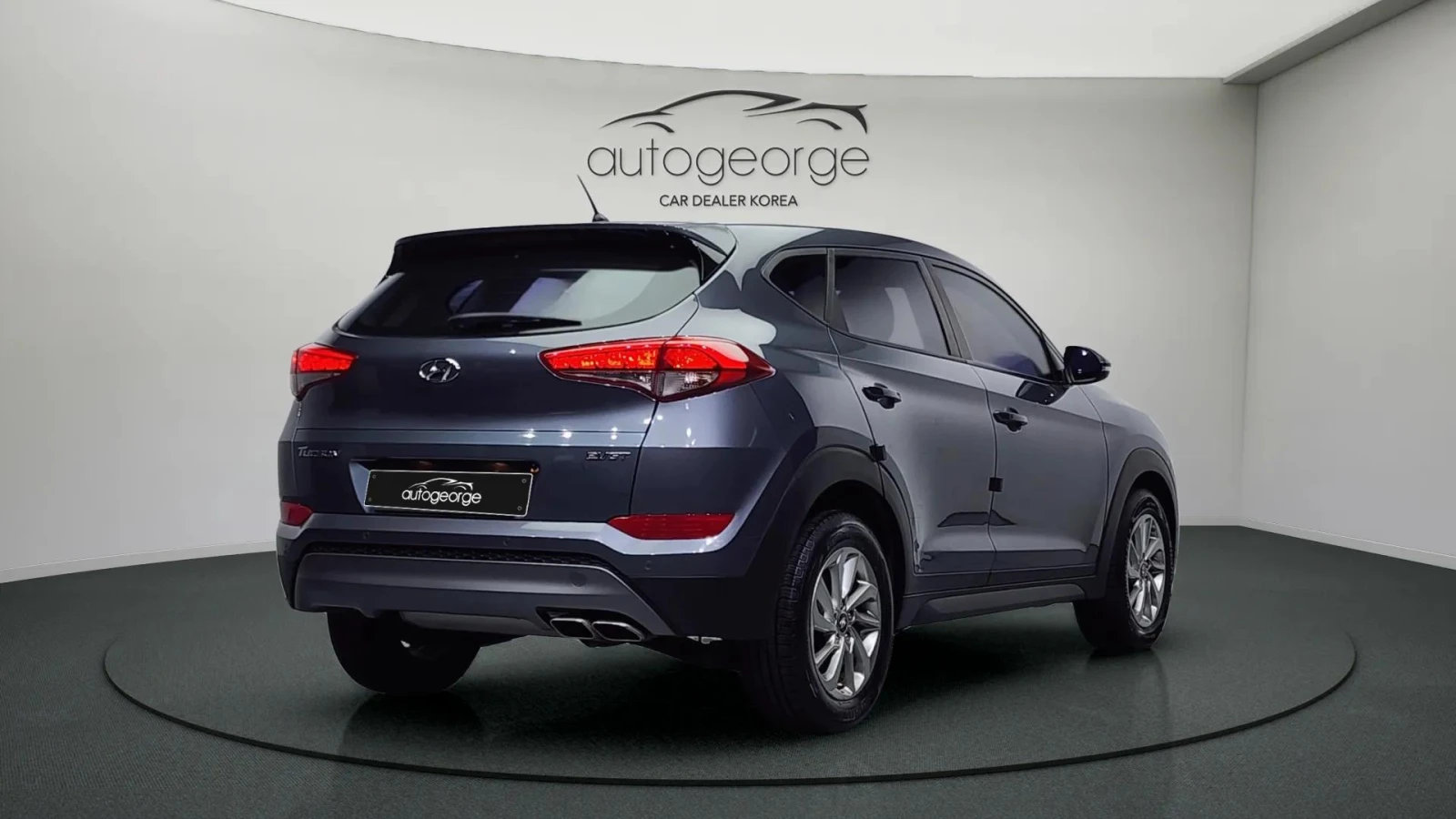 Hyundai Tucson 2.0 2WD MODERN - изображение 2