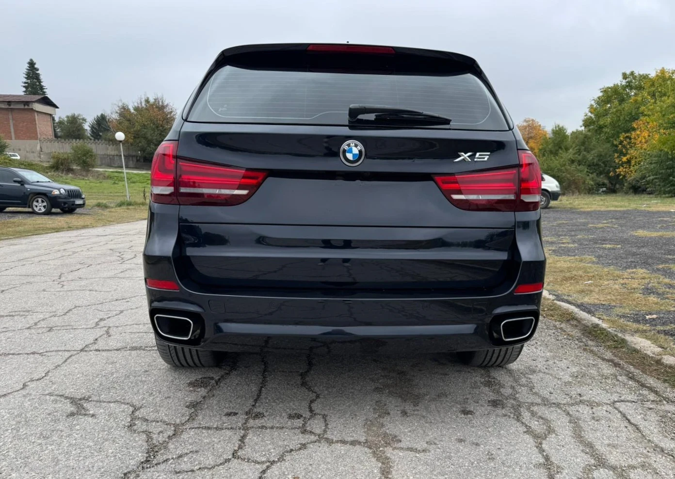 BMW X5 183000 км - изображение 2